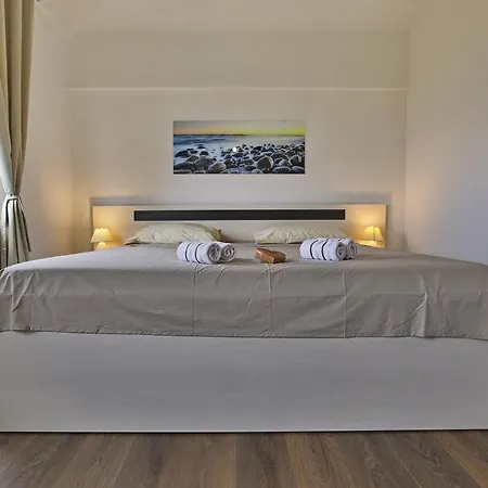 Urban Duo Apartment *